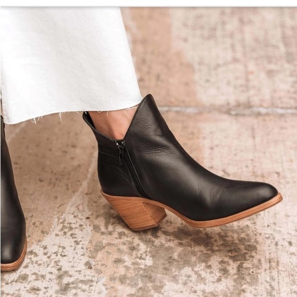 Poppy Barley The Two Point Genuine Leather Ankle Boot Sz 6.5 Elevated Basic - Picture 5 of 16